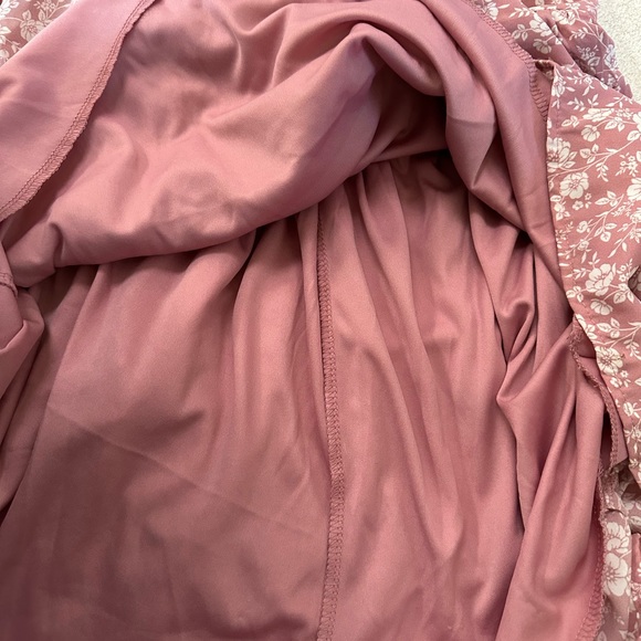 Trixxi Floral Smocked Sleeve Mini Dress Size Small - Picture 15 of 16